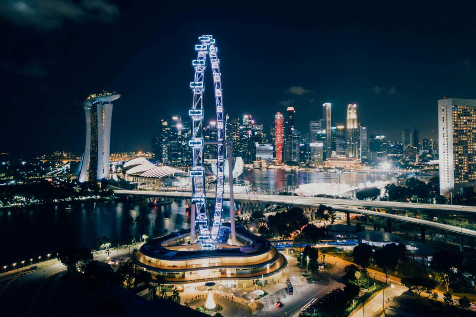 chuttersnap E9BQ8g iw1w unsplash